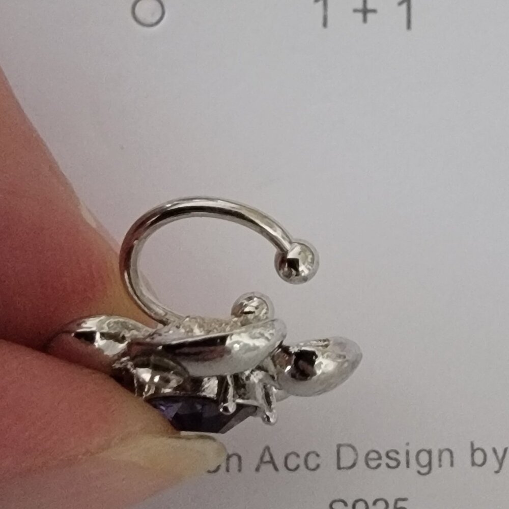 Silver Flower 925 Post Body Jewelry - Picture 2 of 4